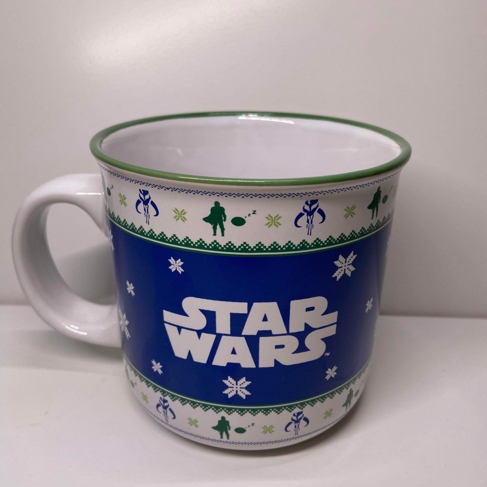 Star Wars Christmas Mug - Picture 1 of 4
